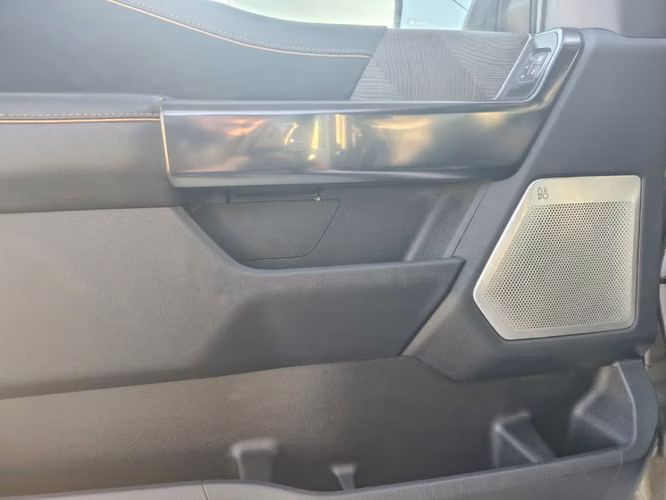 FORD F-150 PLATINUM 3.5 AUT 4X4 2023 - Imagen 18