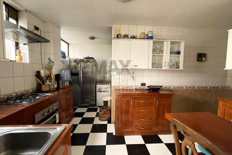 Depto 4d, 2b y 2 est , barrio las lilas. - Imagen 10