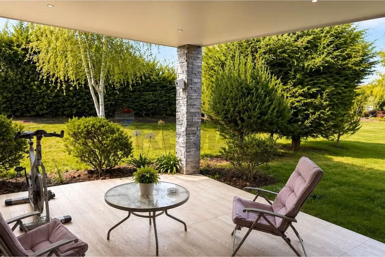 Venta parcela con casa en parral