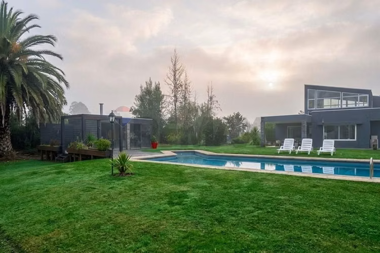 Venta parcela con casa en parral
