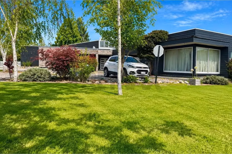 Venta parcela con casa en parral