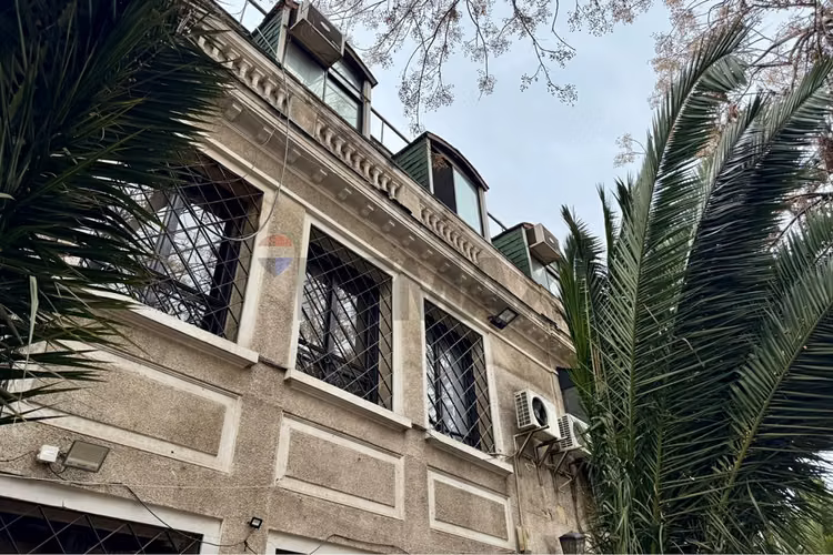 Casona patrimonial para inversión - Imagen 2