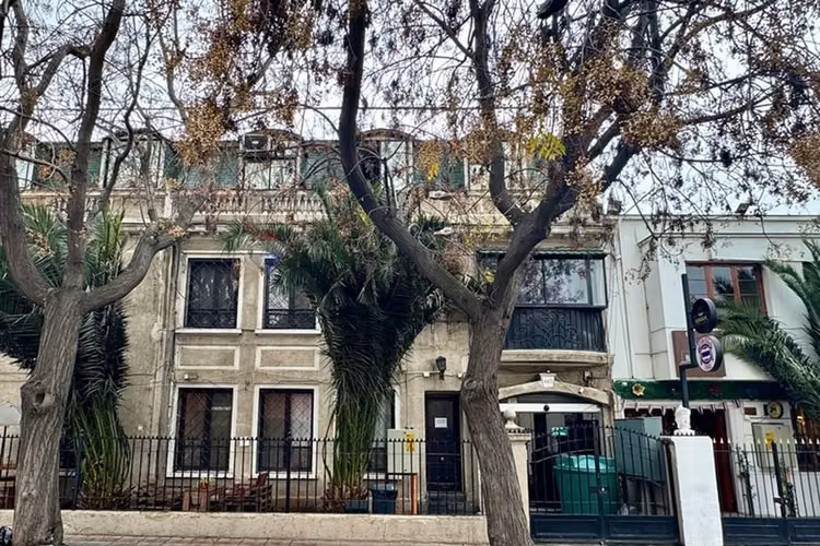 Casona patrimonial para inversión - Imagen 14