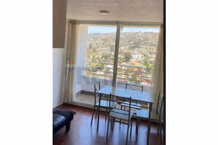 Depto 1d1b con estacionamiento en cerro paraíso