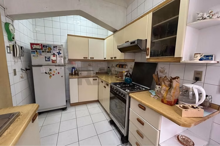 Casa en venta en ñuñoa 5d + 3b