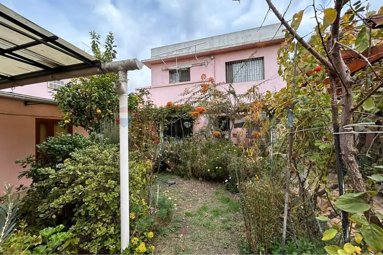 Casa en venta en ñuñoa 5d + 3b