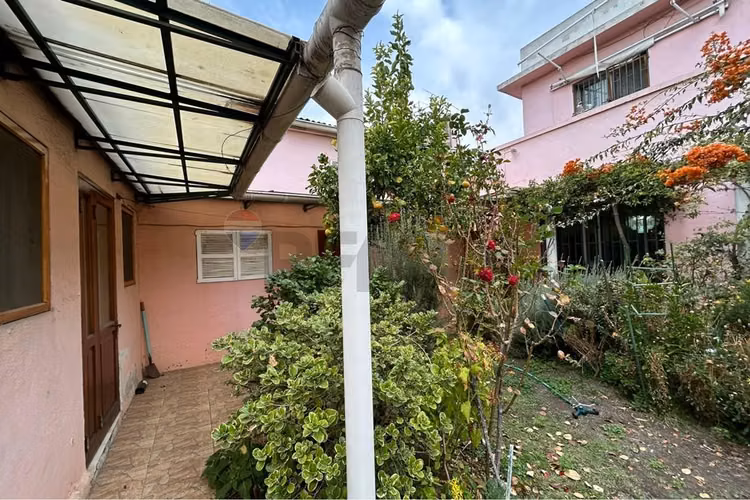 Casa en venta en ñuñoa 5d + 3b