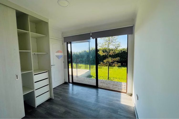 Arriendo casa en condominio - chicureo - Imagen 11