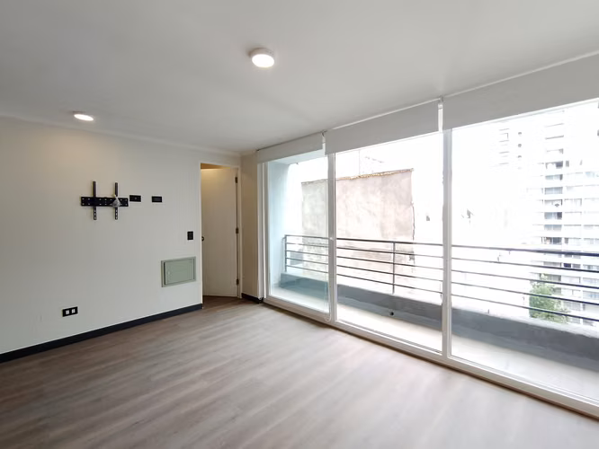 ESTUDIO A ESTRENAR EN TEATINOS   PROMO 180000 EL PRIMER MES