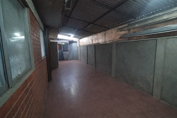 HOGAR SEGURO FRENTE A PLAZA FAMILIAR - Imagen 14