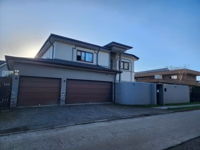 CASA 4D 4B EN TOROBAYO A MINUTOS DE VALDIVIA