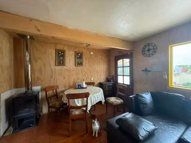 CASA CON NEGOCIO FUNCIONANDO CON 11 AÑOS DE TRAYECTORIA