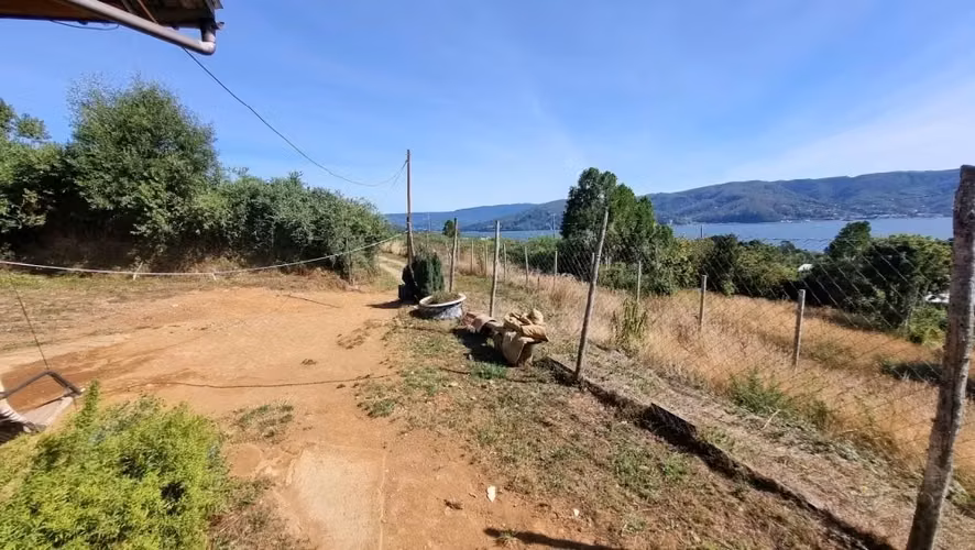 CASA FAMILIAR MÁS CABAÑA PARA INVERSIÓN EN NIEBLA VALDIVIA