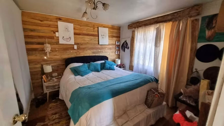 CASA FAMILIAR MÁS CABAÑA PARA INVERSIÓN EN NIEBLA VALDIVIA