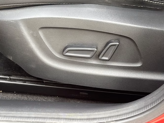 Mg 6 1.5 At 2022 - Imagen 16