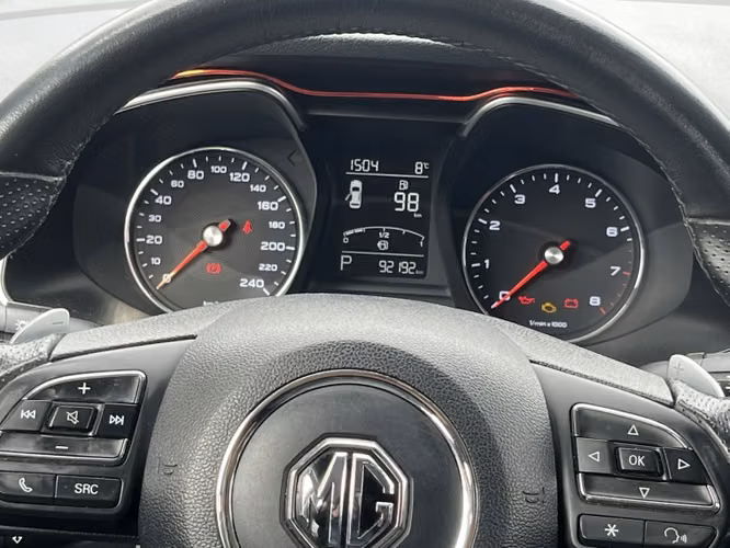 Mg 6 1.5 At 2022 - Imagen 20