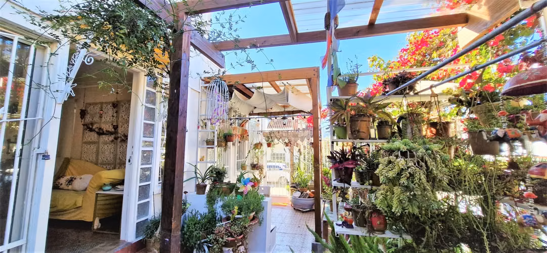 Venta de casa de 3 pisos en Viña , GRAN OPORTUNIDAD , emprendedor CREATIVO. 8.900 UF