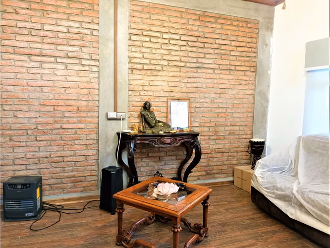 Venta de casa de dos dormitorios, en Quillota.