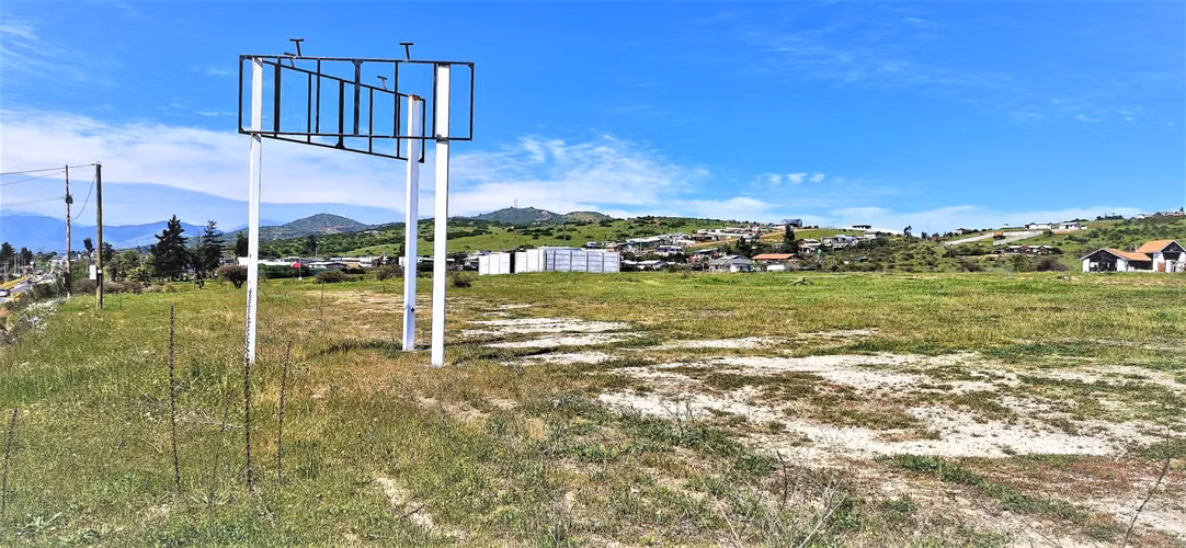 Venta de terreno plano, COMERCIAL, de 8.057 m2.,  en Tabolango, Limache. 4.836 UF.