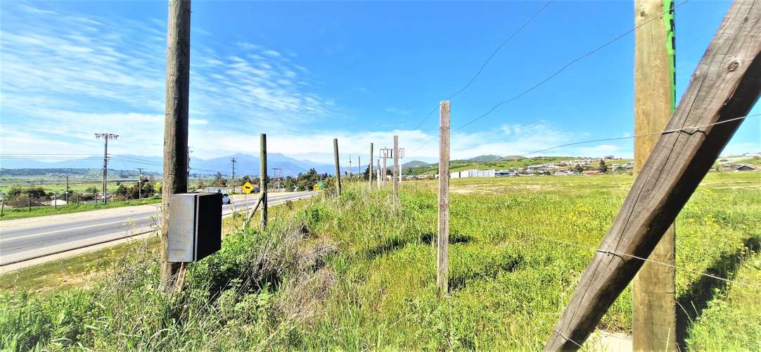 Venta de terreno plano, COMERCIAL, de 8.057 m2.,  en Tabolango, Limache. 4.594 UF.