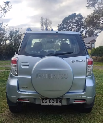 Vendo DAIHATSU TERIOS 1.5 año 2010  Divino. - Imagen 2