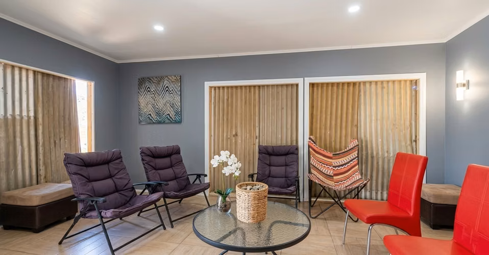 Venta de hermosa parcela de 6.021 m2. con casa y piscina en el tranquilo sector de Lo Rojas, La Cruz. 110 M$.