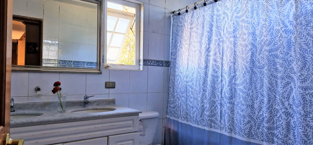 Venta o permuta de preciosa casa de 7 dormitorios en Reñaca, Los Pinos - 19.500 UF