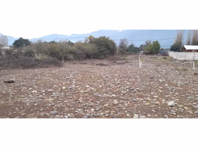Venta de sitio urbano de 2.600 m2, en Romeral, Hijuelas. 78 M$