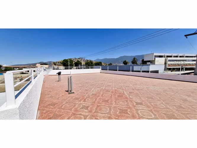 Venta de propiedad comercial en Quillota, 800 m2., con 2 dptos., 2 locales y galpón.  17.452 UF - Imagen 20