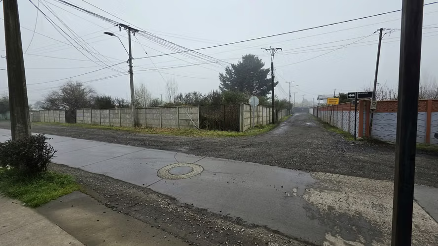 Oportunidad para proyecto educacional, salud o servicios – Sector Isla Negra