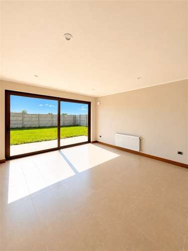 Vendemos Excelente Casa en Loteo Sector Oriente, Talca - Imagen 5