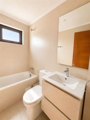 Vendemos Excelente Casa en Loteo Sector Oriente, Talca - Imagen 18