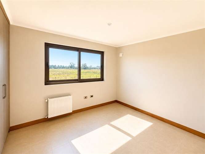 Vendemos Excelente Casa en Loteo Sector Oriente, Talca - Imagen 16