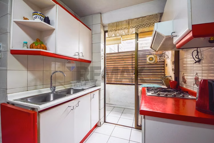 Venta vitacura estupenda! 3d + 2b + 1e + 1bod