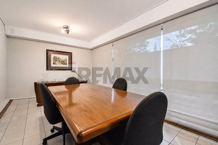 Venta vitacura estupenda! 3d + 2b + 1e + 1bod