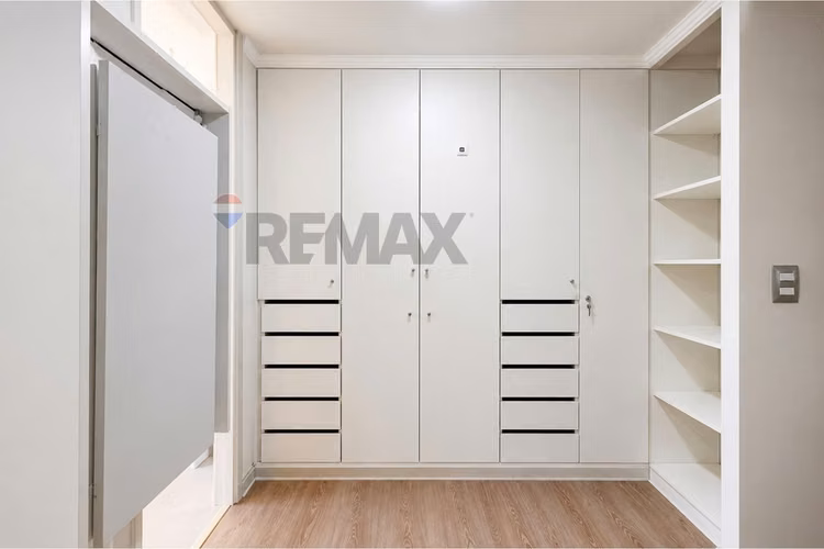 Departamento 3d + 2b  jardín privado | primer piso