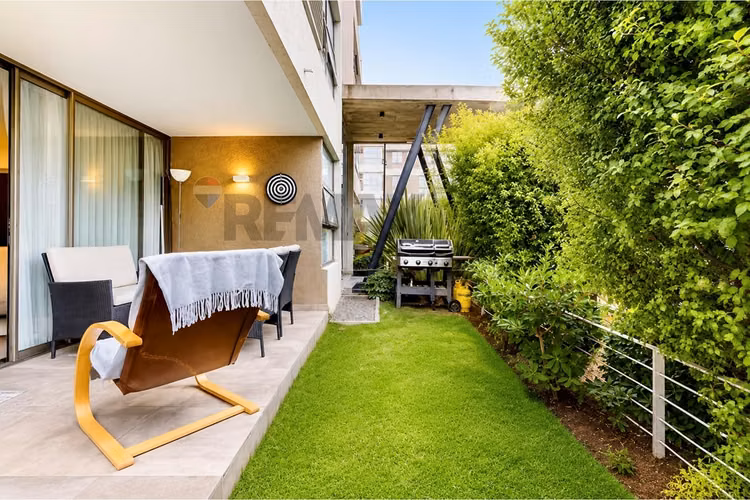 Departamento 3d + 2b  jardín privado | primer piso