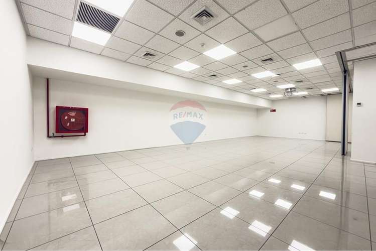 Arriendo local  - alonso de cordoba - Imagen 9