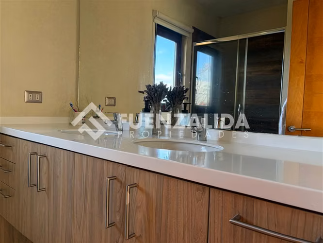 Casa en arriendo de 3D3B Condominio Westfalia Puerto Varas - Imagen 11