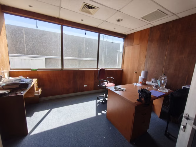 EDIFICIO 4 PISOS Y GALPÓN EN VENTA O ARRIENDO, QUINTA NORMAL