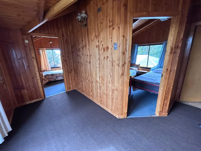 Se Vende Terreno Con Dos  Hermosas Casas En Quellon - Imagen 15
