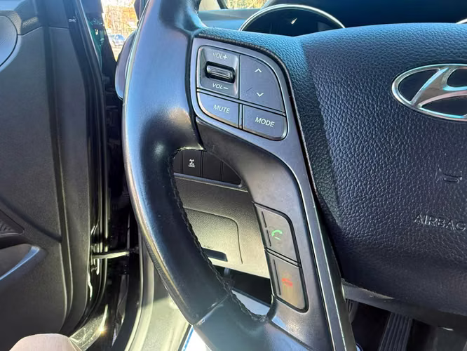 Hyundai Grand Santa Fe GLS 3.3 4WD AUTOMÁTICA (2014)