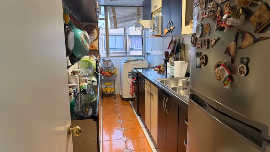 VENDO DEPARTAMENTO AVDA. MANQUEHUE SUR CON ALONSO DE CAMARGO