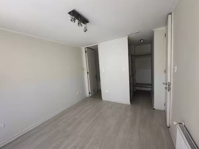 Se vende Excelente Dpto 1D (Lomas de San Sebastián)