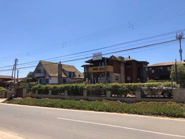 HOTEL RESIDENCIAL CON MARAVILLOSA VISTA AL MAR LLEGAR Y TRAB