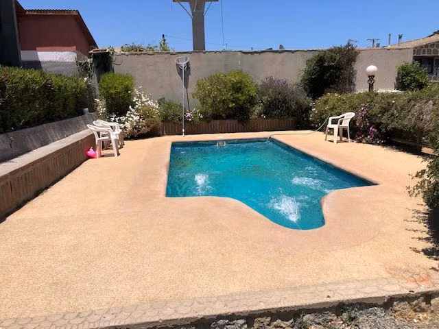 HOTEL RESIDENCIAL CON MARAVILLOSA VISTA AL MAR LLEGAR Y TRAB