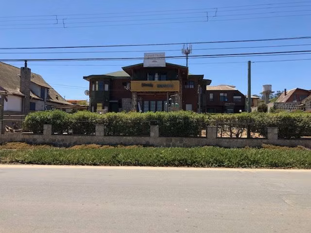 HOTEL RESIDENCIAL CON MARAVILLOSA VISTA AL MAR LLEGAR Y TRAB