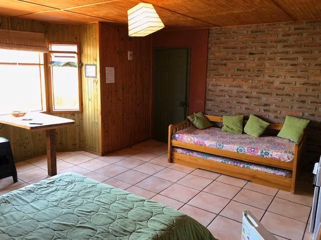 HOTEL RESIDENCIAL CON MARAVILLOSA VISTA AL MAR LLEGAR Y TRAB