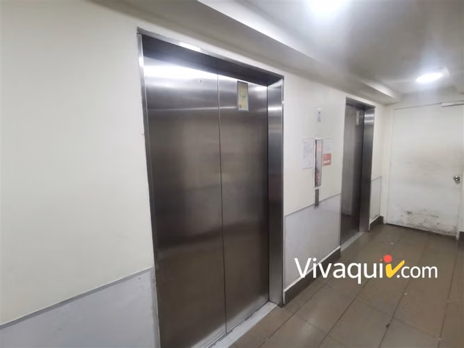 Departamento en venta de 2 dorm. en Estación Central