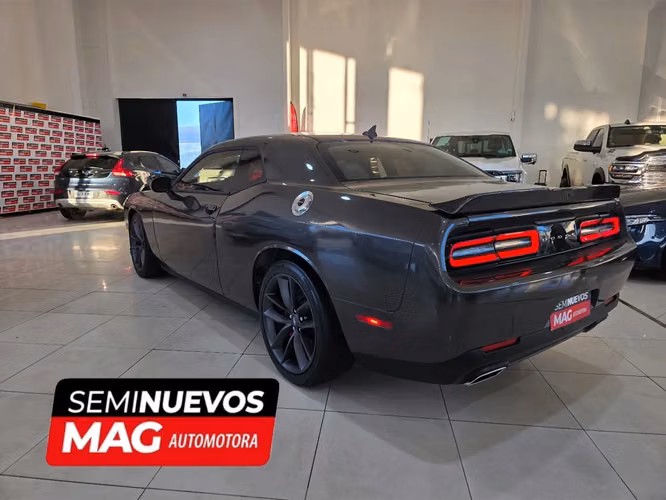 DODGE Challenger GT 2021